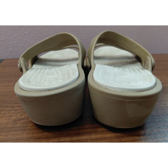 Crocs Patricia Wedge Sandals Womens Size 9 Brown Open Toe Comfort Shoes Rubber - Picture 3 of 8